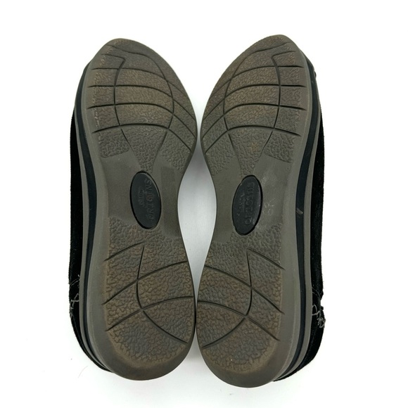 Earth Origins Black Suede Slip On Comfort loafers - Britt - Picture 7 of 8